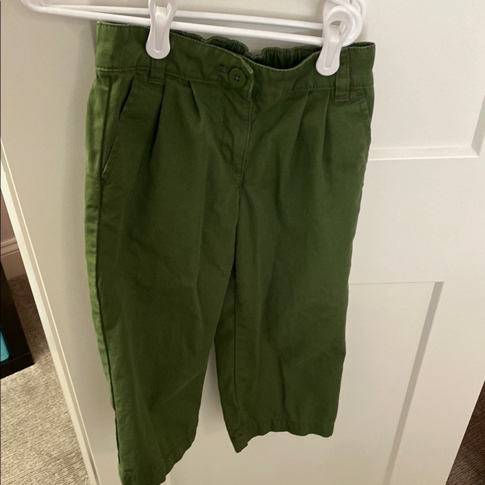 Crewcut girls chinos, Green khakis, 5T.